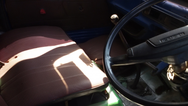 ขายรถอีซูสุ74แรง หกหมื่นเก้าพันบาท