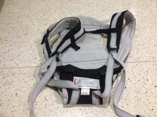 เป้อุ้มเด็ก APRICA มือสองมาตราฐานญี่ปุ่นสภาพดีราคารวมส่ง เป้อุ้มเด็ก APRICA มือสองมาตราฐานญี่ปุ่นสภาพดีราคารวมส่ง