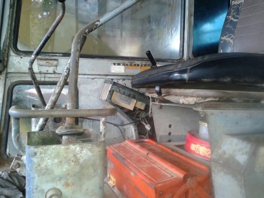 ขายแพคคู่ไม่แยกขาย แบคโฮ KOMATSU PC100-3 กับ เทนเลอร์หัวยาว 2 เพลา เครื่อง EH700 168 แรงม้า ช่วงล่าง FUSO ทะเบียนพร้อมโอนครับ