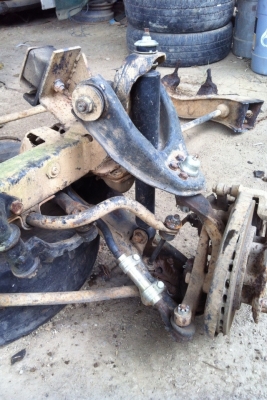 ชุดดิสแพหน้า ดัสสัน 720 ขายยกแพ กระปุก คันชักคันส่ง ดุมดิส ปั๊มเบรค ปีกนก