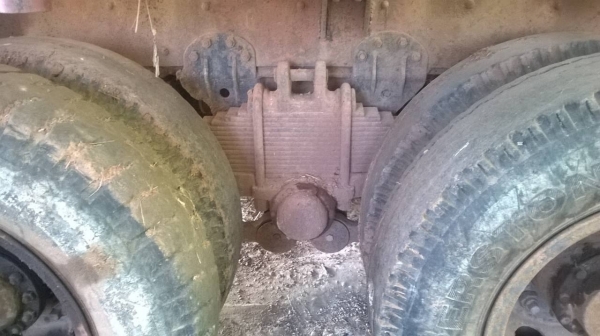 ขายแพคคู่ไม่แยกขายนะครับ เอกสารสัญญาซื้อขายทั้ง 2 คัน แบคโฮ HITACHI EX200-2 กับเทนเลอร์เรียล เครื่อง 185 แรงม้า  เพาวเวอร์ เบรคลมดัน ราคาต่อรองได้ครับ