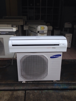 **** ขายแอร์ Samsung 12500 BTU สภาพสวย ****