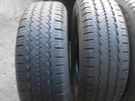 215/70R16 HANKOOK RADIAL RA08 มีชุด 4 เส้น TEL.081-427-3941 215/70R16 HANKOOK RADIAL RA08 มีชุด 4 เส้น TEL.081-427-3941