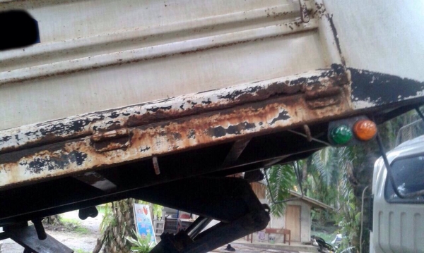 ขายรถ6ล้อดั้มพ์ ISUZU ELF NPR เครื่อง 150 แรงม้า ปี 51 วิ่ง 1xx,xxx ก.ม.สนใจโทร 081-970-1072 ขายรถ6ล้อดั้มพ์ ISUZU ELF NPR เครื่อง 150 แรงม้า ปี 51 วิ่ง 1xx,xxx ก.ม.สนใจโทร 081-970-1072