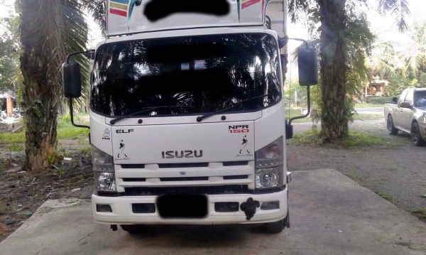 ขายรถ6ล้อดั้มพ์ ISUZU ELF NPR เครื่อง 150 แรงม้า ปี 51 วิ่ง 1xx,xxx ก.ม.สนใจโทร 081-970-1072 ขายรถ6ล้อดั้มพ์ ISUZU ELF NPR เครื่อง 150 แรงม้า ปี 51 วิ่ง 1xx,xxx ก.ม.สนใจโทร 081-970-1072