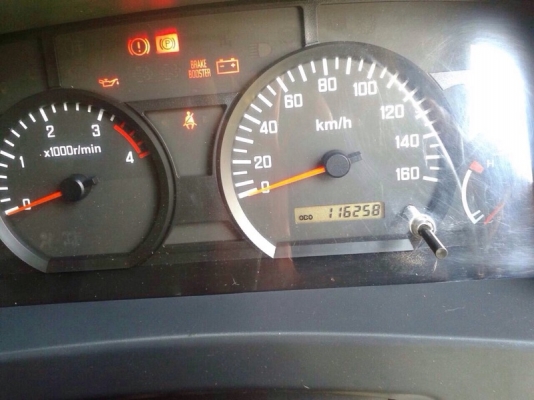 รถอีซูซุ  6  ล้อดั้ม 150 แรงม้า. ปี 52  สนใจติดต่อ 081 - 6079515