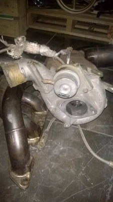 ขายชุดเทอร์โบพร้อมเขาแต่ง sr 20 ฝาดำหลังหัก s15