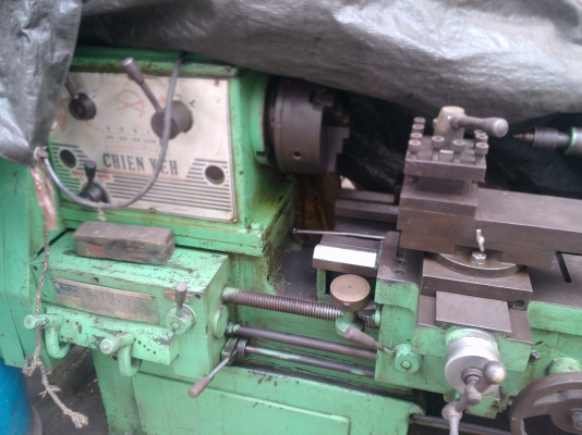 เครื่องกลึง