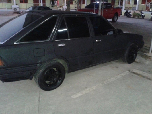 ขายรถ นิสสันสแตนซ่า พร้อมโอน 28000ราคาต่อรองได้ครับ พรบไม่ขาดต่อ 58 แปลงไฟหน้าหลังA31 lpg