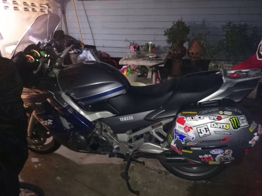 ขายYAMAHA FJRปี2006.ตัว.ABS.สรรพสารมิตรแท้ รถสวยเครื่องดีพร้อมใช้เลยครับ ขายYAMAHA FJRปี2006.ตัว.ABS.สรรพสารมิตรแท้ รถสวยเครื่องดีพร้อมใช้เลยครับ