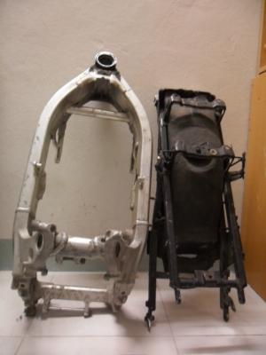 ขายโครงพร้อมเปรท้ายnc30  2500บาท