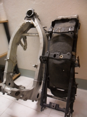 ขายโครงพร้อมเปรท้ายnc30  2500บาท