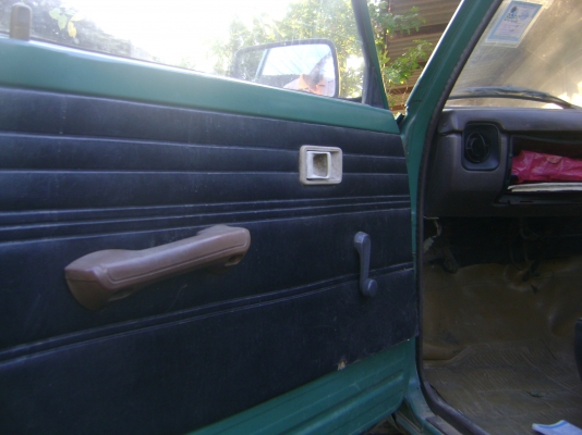 TOYOTA LN40 5ขอ รถสวยๆ ราคา 62,000 บาท TOYOTA LN40 5ขอ รถสวยๆ ราคา 62,000 บาท