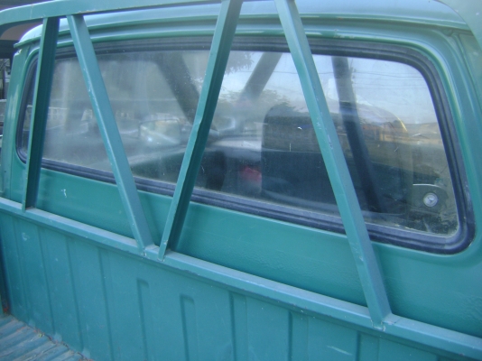 TOYOTA LN40 5ขอ รถสวยๆ ราคา 62,000 บาท TOYOTA LN40 5ขอ รถสวยๆ ราคา 62,000 บาท