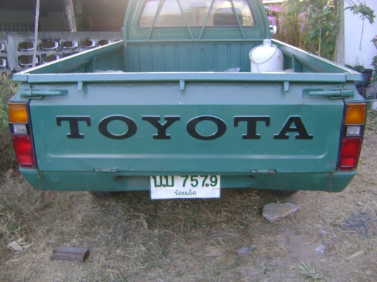 TOYOTA LN40 5ขอ รถสวยๆ ราคา 62,000 บาท TOYOTA LN40 5ขอ รถสวยๆ ราคา 62,000 บาท