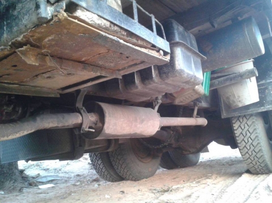 ขาย10ล้อร็อกกี้165แรง เพลาเดียว เครื่องดี แคชซีสวย ยางใหม่ สภาพพร้อมใช้งาน เอกสารพร้อมโอน จัดไฟแนนซ์ได้ เงื่อนไขง่ายๆวันเดียวรับรถ สนใจโทร 090-8588220คุณนะ ID:narong498 หรือ www.truck.in.th/498 หรือfb:ณรงค์ ซื้อขายรถมือสอง (เว็บไซต์ส่วนตัว)