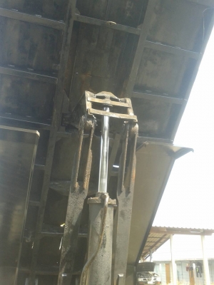 ขายHINOเจ้าอินทรี ดั๊ม สภาพสวยพร้อมใช้ ราคาต่อรองได้ ติดต่อได้ที่คุณ อ๊อฟ พิจิตร 086-737-9991 ขายHINOเจ้าอินทรี ดั๊ม สภาพสวยพร้อมใช้ ราคาต่อรองได้ ติดต่อได้ที่คุณ อ๊อฟ พิจิตร 086-737-9991