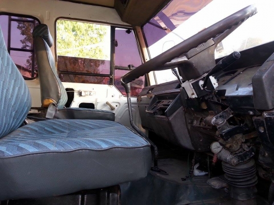 ขาย10ล้อพื้นเรียบ MITSUBISHI เพลาเดียว เครื่องดี แคชซีสวย พ.เพาเวอร์ เบรกทิฟฟี่ ภายในสวย สภาพพร้อมใช้งาน เอกสารพร้อมโอน จัดไฟแนนซ์ได้ เงื่อนไขง่ายๆวันเดียวรับรถ สนใจโทร 090-8588220คุณนะ ID:narong498 หรือ www.truck.in.th/498 หรือfb:ณรงค์ ซื้อขายรถมือสอง (เ