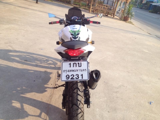 ขาย Kawazaki Z250 สีขาว ก ค 56 สภาพป้ายแดง ใช้งานน้อย 268 กม