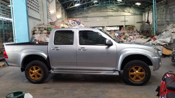 ขายอีซูซุดีแม๊ก4ประตู ไฮเรนเดอร์ พ.ย 06ไฟข้าวหลาม เครื่องคอมมาลเร็ว