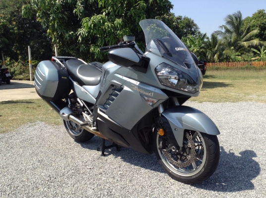 ธารนนทบุรี///ขาย KAWASAKI GTR1400 ปี 2010 สภาพนางฟ้าครับ พร้อมออกทริปกันยาวๆครับ เอกสารทะเบียน ราคา 550,000 บาท ธารนนทบุรี///ขาย KAWASAKI GTR1400 ปี 2010 สภาพนางฟ้าครับ พร้อมออกทริปกันยาวๆครับ เอกสารทะเบียน ราคา 550,000 บาท