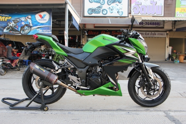 ((มาใหม่))ขาย Kawasaki z250 รุ่นปี 2014  สีเดิม ทะเบียนพร้อมโอน