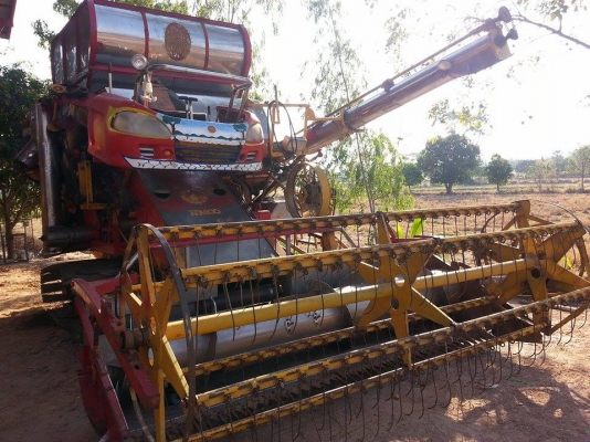 ขายรถเกี่ยวข้าวเกษตรพัฒนา ไอ้หนุ่มไวไฟ ปี49 เครื่อง6HH1 210แรง ตัวเดินแบคโค ปั้ม22ไดกิ้น เครื่องดี ช่วงล่างดี ทำงานขยัน เกี่ยวเร็ว ขายตามสภาพ สนใจโทร 090-8588220คุณนะ ID:narong498 หรือ www.truck.in.th/498 หรือfb:ณรงค์ ซื้อขายรถมือสอง (เว็บไซต์ส่วนตัว)