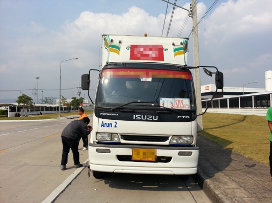 ขายด่วน 6ล้อ ตู้10บาน ISUZU DECA FTR200 ปี 48 Tel.0872508883 (คิงส์)
