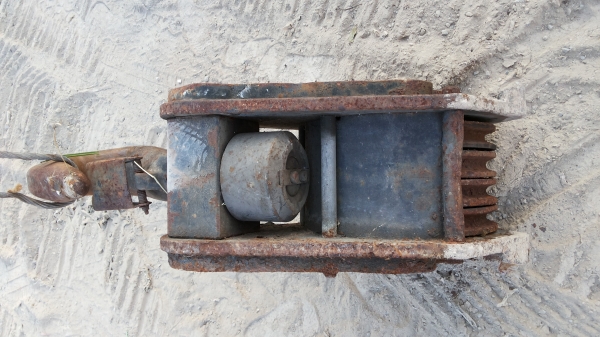 ขายรอกใหญ่หน้ารถเครน ขนาด 20 ตัน