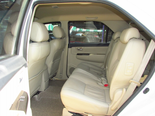 TOYOTA FORTUNER 3.0 V SMAT 4WD ปี 2008 รถสวย ราคาถูก ไม่มีชน ไม่มีจมน้ำ