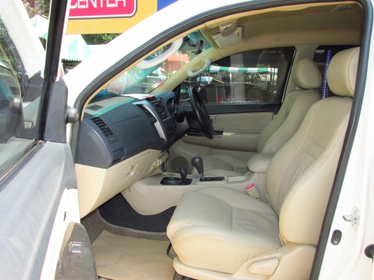 TOYOTA FORTUNER 3.0 V SMAT 4WD ปี 2008 รถสวย ราคาถูก ไม่มีชน ไม่มีจมน้ำ