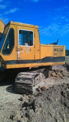 ขายแบคโคKOMATSU PC120-2 เครื่องดี ช่วงล่างแน่น ทำงานเร็วบูมอาร์มดี สภาพพร้อมใช้งาน สนใจโทร 090-8588220คุณนะ ID:narong498 หรือ www.truck.in.th/498 หรือfb:ณรงค์ ซื้อขายรถมือสอง (เว็บไซต์ส่วนตัว)