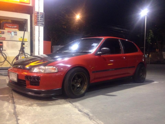 รถบ้าน CIVIC 3dr เครื่อง V-tec ช่างล่างดี แอร์เย็น แม๊คอ๊อฟลึกสวย สีสันสวย มองหาอยู่ไม่ผิดหวังครับ