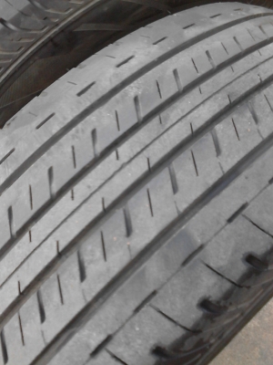 215/65R16 BRIDGESTONE DURAVIS R611 ( หายาก ) ชุด 4 เส้น ปี2012 TEL.081-427-3941 215/65R16 BRIDGESTONE DURAVIS R611 ( หายาก ) ชุด 4 เส้น ปี2012 TEL.081-427-3941