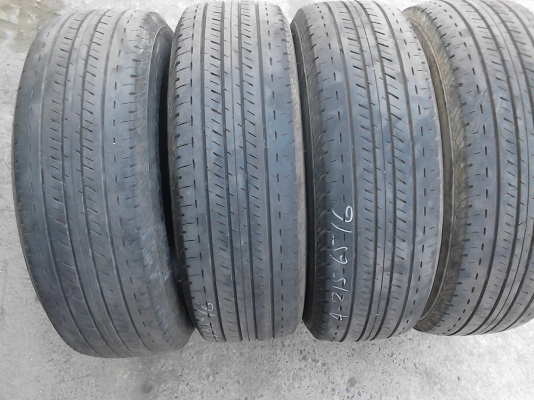 215/65R16 BRIDGESTONE DURAVIS R611 ( หายาก ) ชุด 4 เส้น ปี2012 TEL.081-427-3941 215/65R16 BRIDGESTONE DURAVIS R611 ( หายาก ) ชุด 4 เส้น ปี2012 TEL.081-427-3941