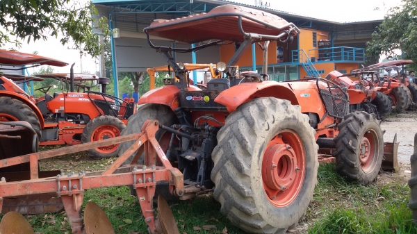 คูโบต้า M 8540 พร้อมใบมีดหน้า และ หาง มือสองถูกม๊าก มาก 480000 บาท