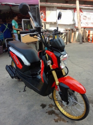 Honda Zoomer X ปี 2556 รถสวยมากๆ พร้อมเล่ม ราคาถูกๆครับ