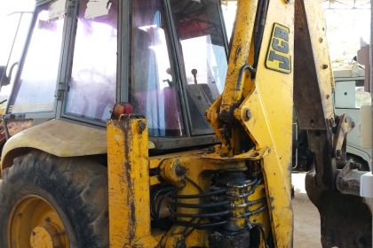 JCB 4CX