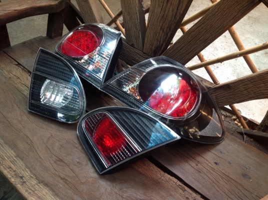 ไฟท้ายแต่ง toyota altis โฉมปี 2004-2007