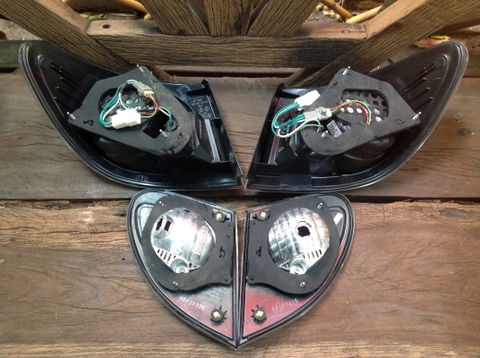 ไฟท้ายแต่ง toyota altis โฉมปี 2004-2007