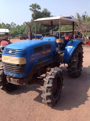 แทรกเตอร์แชมป์เอ็ม เอ็กช์  5900 สภาพเดิมๆ