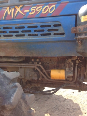 แทรกเตอร์แชมป์เอ็ม เอ็กช์  5900 สภาพเดิมๆ