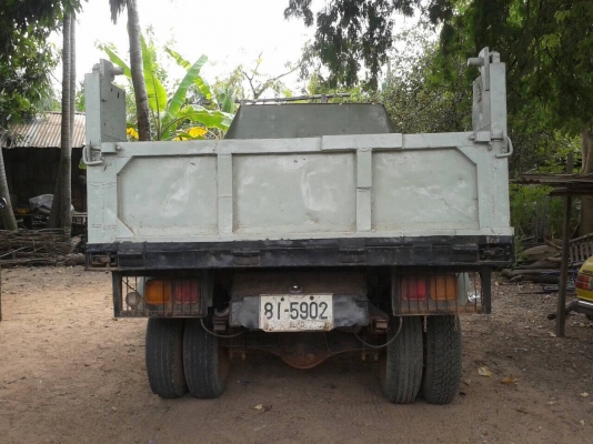 ขาย 6 ล้อดั้ม HINO FD ยาง 8.25/16 เครื่อง HO7C 180 แรงม้า เกียร์ HO พาวเวอร์ ทะเบียนครบ ราคาต่อรองได้