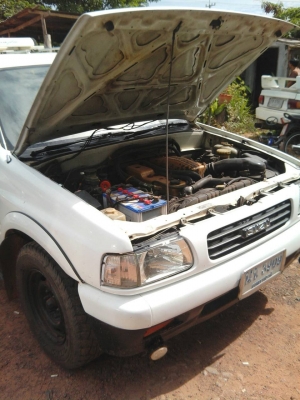 อีซูสุ แวน พร้้อมใช้ แอร์หนาว เพาเวอร์