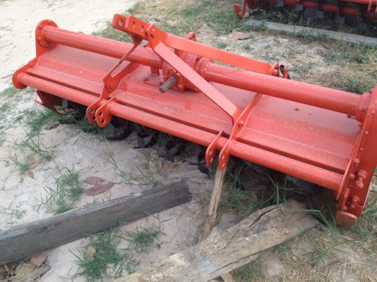 ==>ขายโรตารี่ขนาด 1.8  ตราช้าง