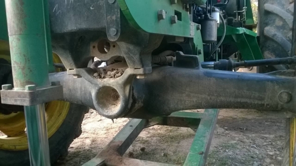 ขายรถไถ JOHN DEERE 5310K สภาพสวยพร้อมใช้ 2 เพลา พร้อมผานดันหน้า ผาน 6 โรตารี่ และผานยกร่อง