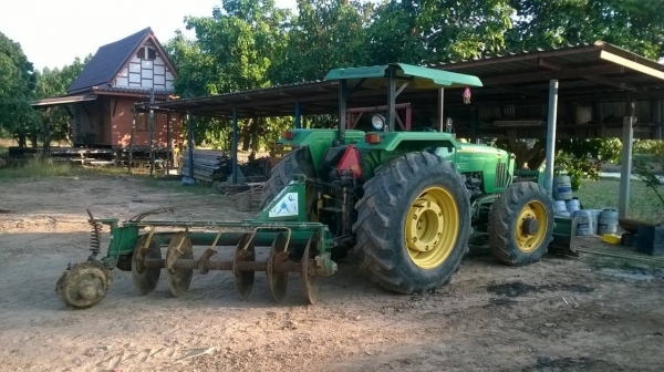 ขายรถไถ JOHN DEERE 5310K สภาพสวยพร้อมใช้ 2 เพลา พร้อมผานดันหน้า ผาน 6 โรตารี่ และผานยกร่อง