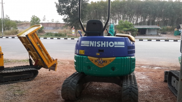 ขายด่วน KOMATSU pc30  MR-1 (คันที่2)รถนำเข้าญี่ปุ่นแท้ๆ ไม่เคยใช้งานในไทย ซื้อไปใช้งานได้เลย