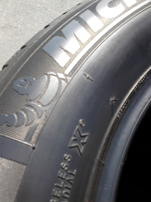 215/60R16 MICHELIN ENERGY XM-2 สวย ดอกยางหนา เสมอ TEL.081-427-3941 215/60R16 MICHELIN ENERGY XM-2 สวย ดอกยางหนา เสมอ TEL.081-427-3941