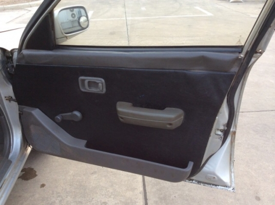 ขายรถนิสสัน NV ปี96 เครื่อง 1.6 เกียร์ธรรมดา ติดแก๊ส LPG เพาเวอร์ ภายในเดิมๆเบาะไม่ขาด แอร์เย็นฉ่ำ ตัวถังเดิม สีต้องเก็บ แม็ก15" เครื่องแน่นวิ่งดี ขายถูกครับ